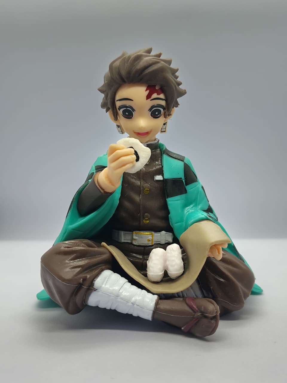 Tanjiro Kamado Eating Rice Ball Action fIgure