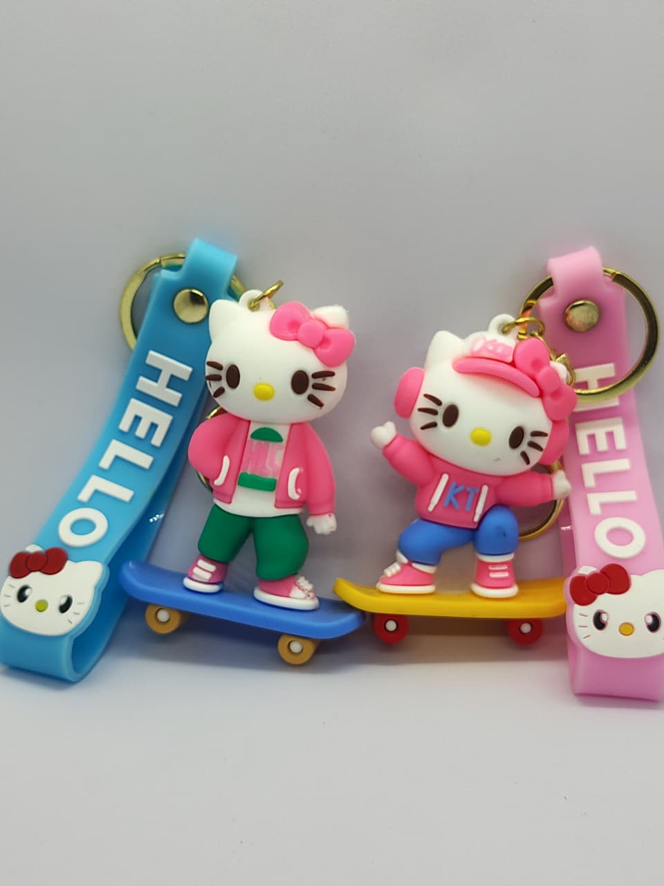 HELLO KITTY COUPLE Keychains
