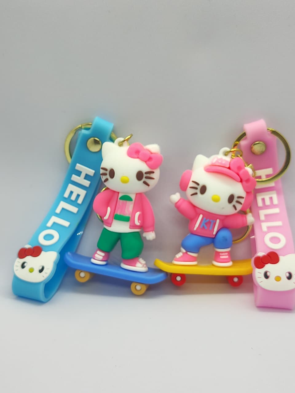 HELLO KITTY COUPLE Keychains