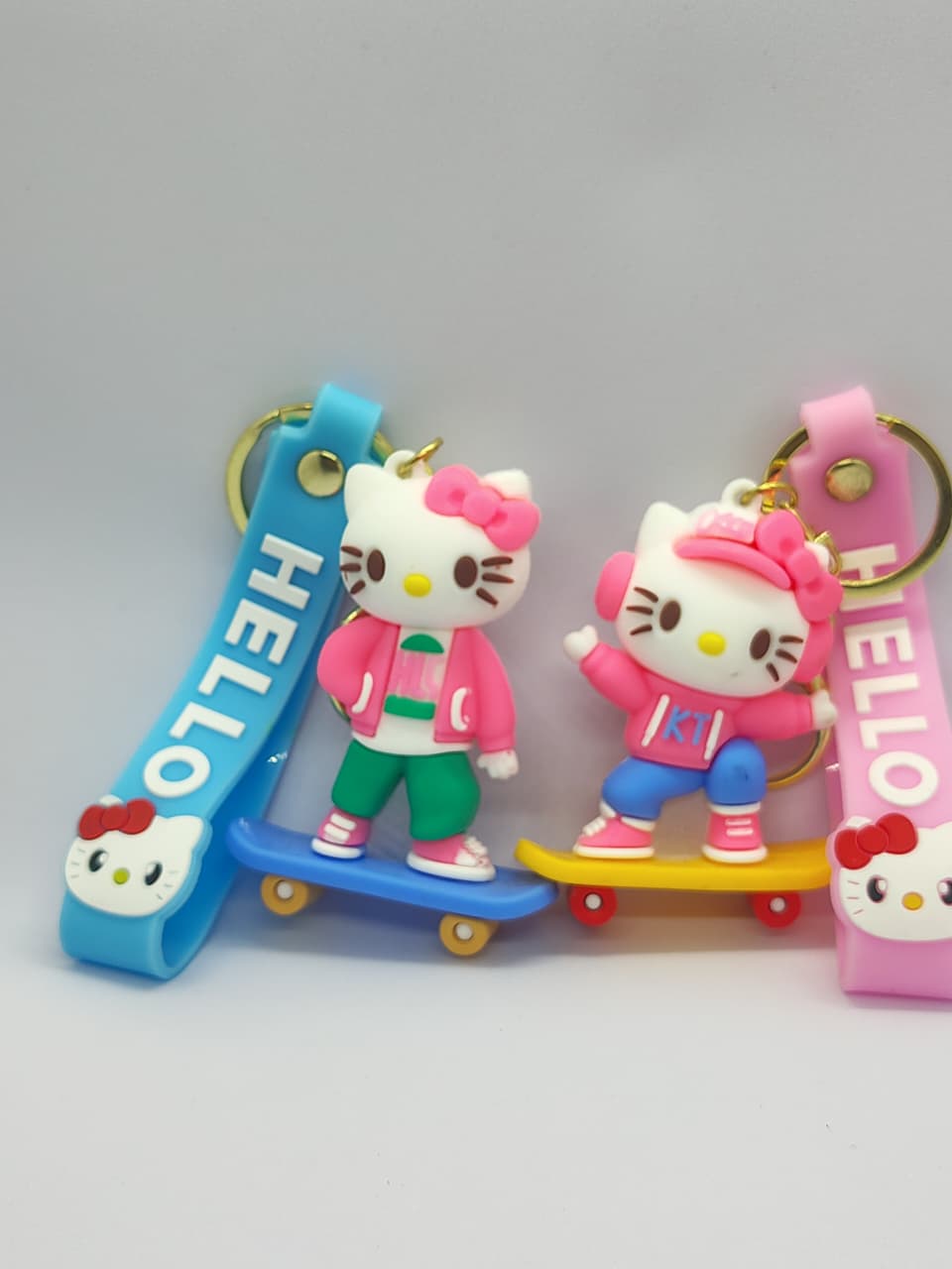 HELLO KITTY COUPLE Keychains
